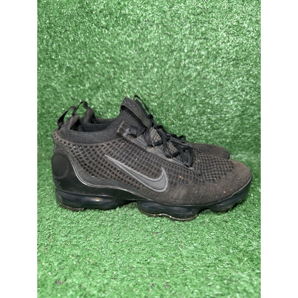 Nike Air VaporMax 2021 Flyknit Triple Black Running Shoes Womens Size 6.5 Boy 5Y